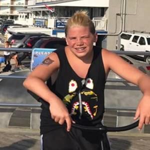 Meet your Posher, Carter